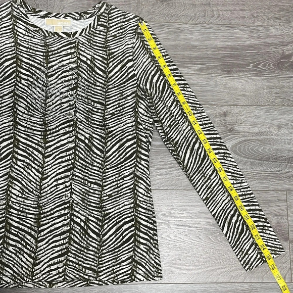 NWT MICHAEL Michael Kors Long Sleeve Zebra Print Bling Logo Top M - Picture 11 of 16